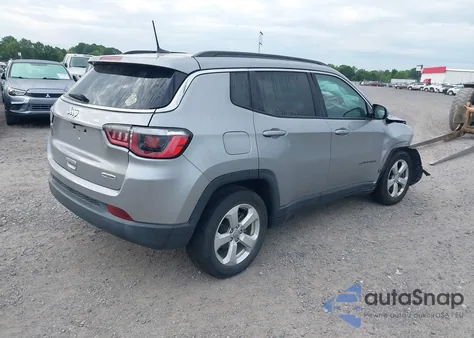2017 Jeep New Compass Latitude Fwd from USA, damaged, VIN 3C4NJCBB7HT617199